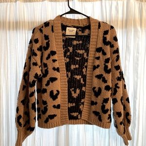 Woman’s cheetah print